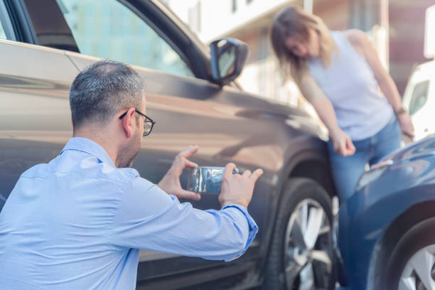 Professional Commercial Auto Insurance technician working in Hurricane, UT